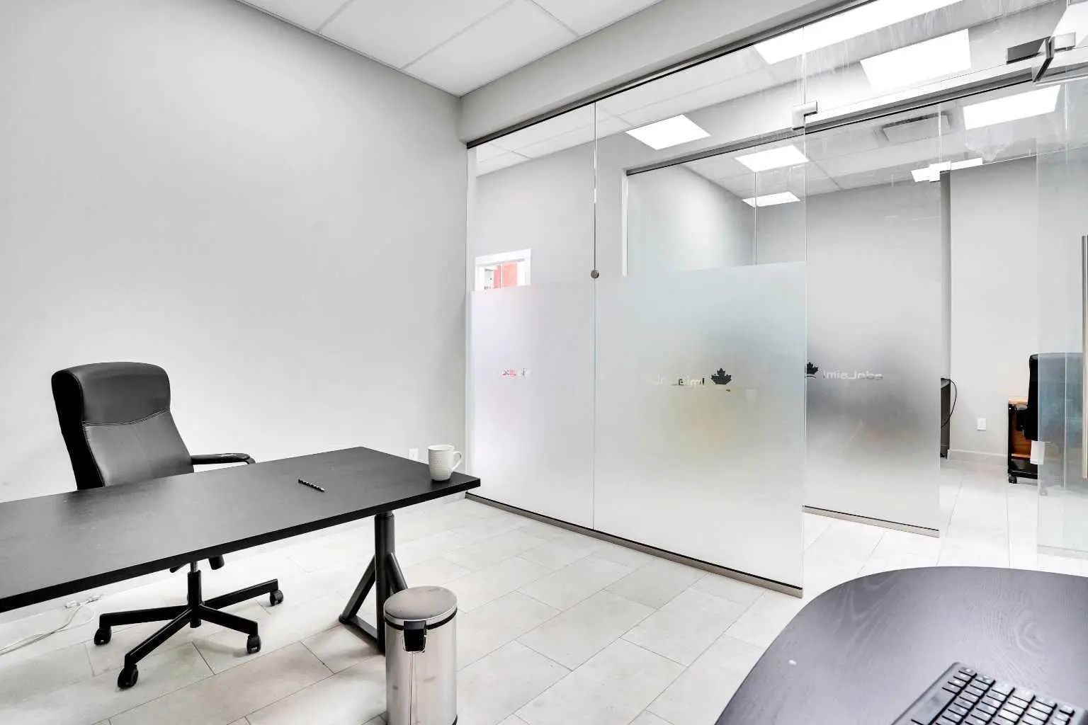5102 2255 32 Street Northeast, Calgary – Commercial Retail Listing Photo 37