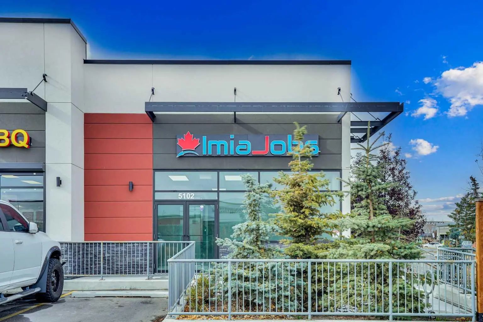 5102 2255 32 Street Northeast, Calgary – Commercial Retail Listing Photo 4
