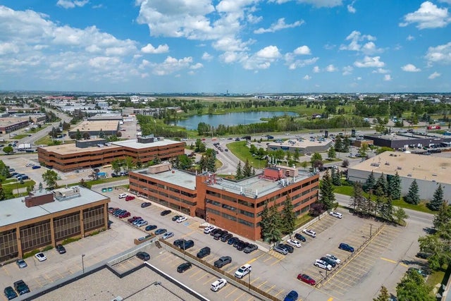 3115 12 Street Ne, Calgary