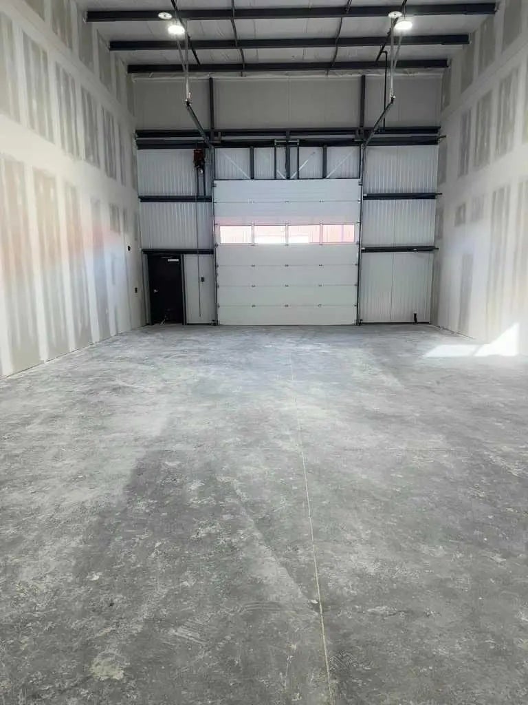 18 & 26, 25 Southbank Crescent , Okotoks – Commercial Mixed Use Listing Photo 13