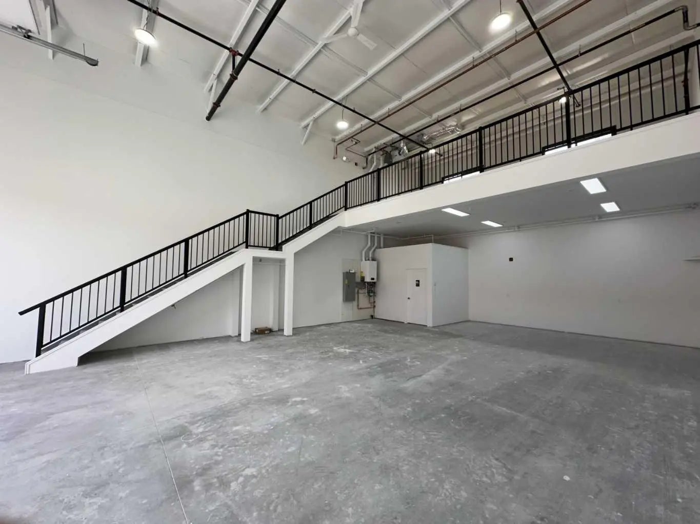 18 & 26, 25 Southbank Crescent , Okotoks – Commercial Mixed Use Listing Photo 15