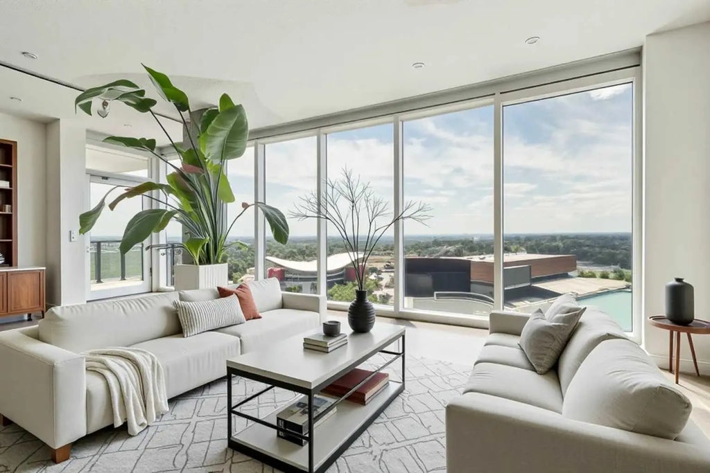 2304, 433 11 Avenue Se, Calgary