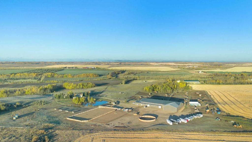33038 Township Road 272  , Rural Rocky View County