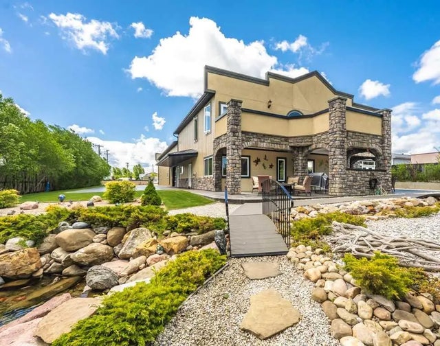 1628 25 Avenue , Didsbury