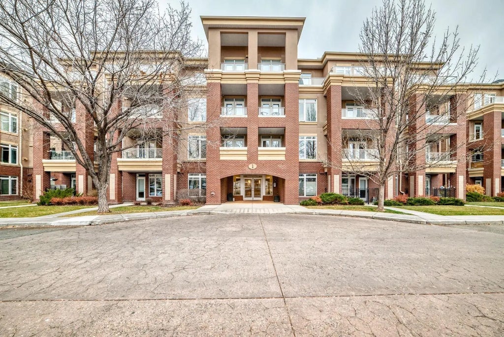 106, 6 Hemlock Crescent Sw, Calgary