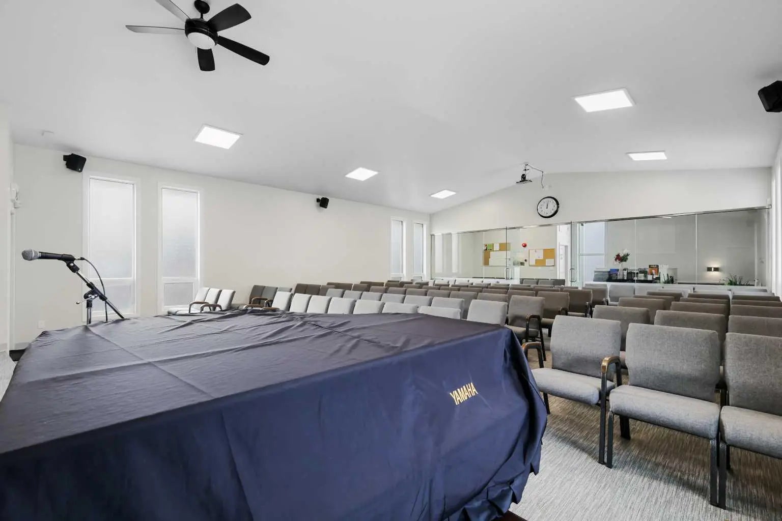 232 8a Street Northeast, Calgary – Commercial Mixed Use Listing Photo 10