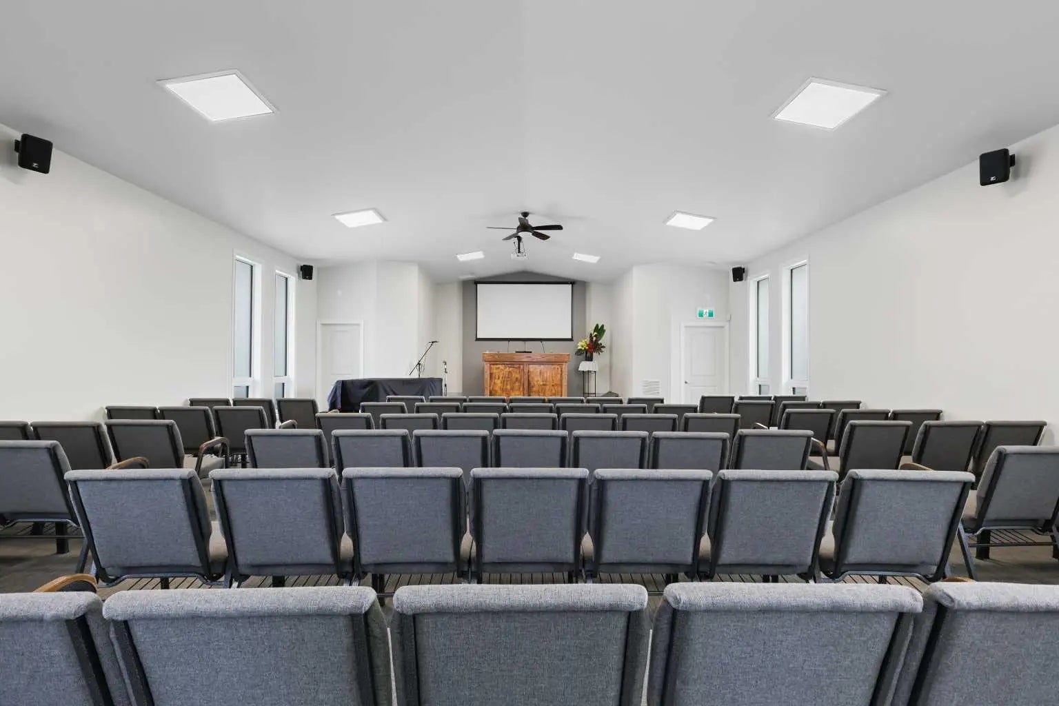 232 8a Street Northeast, Calgary – Commercial Mixed Use Listing Photo 16