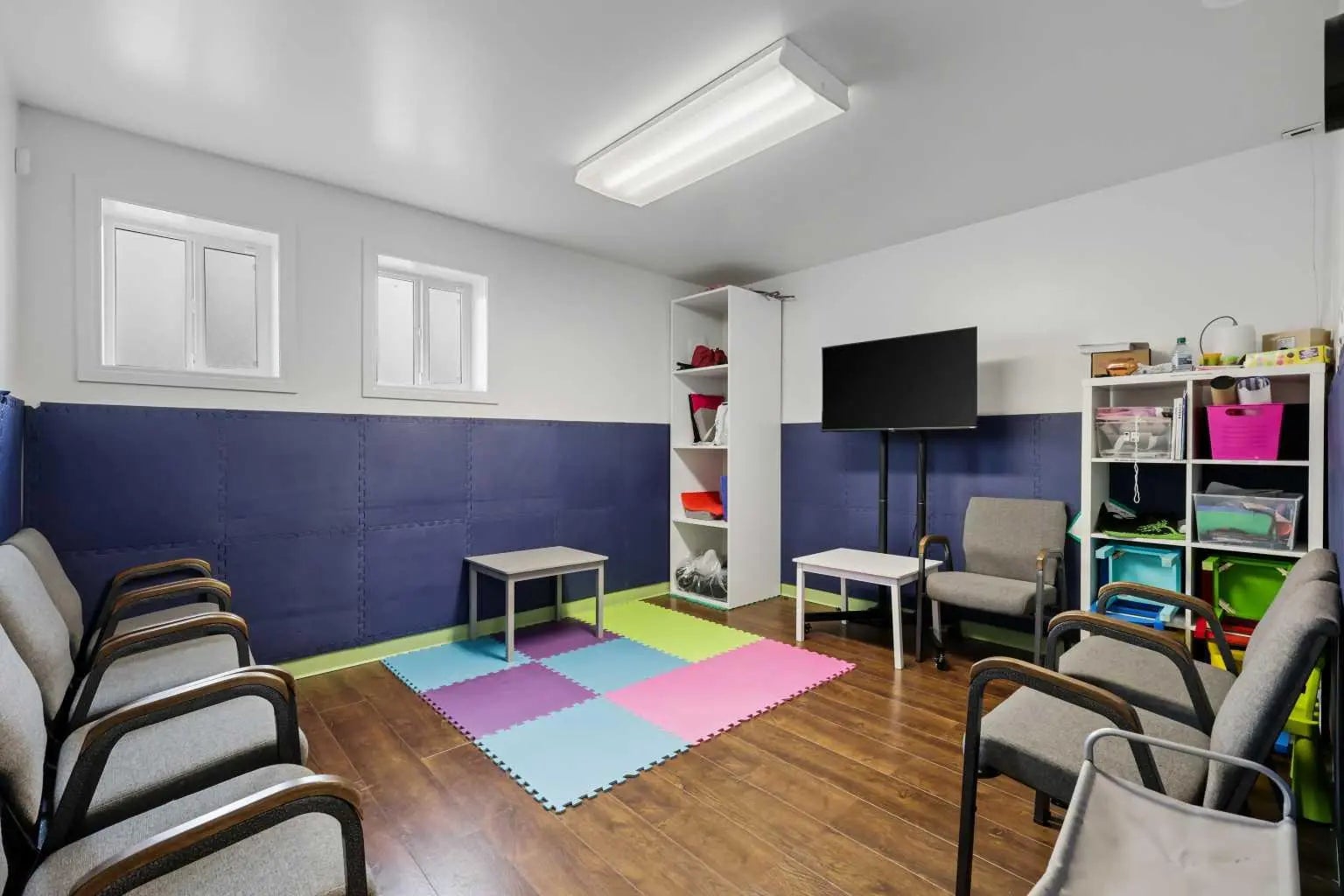 232 8a Street Northeast, Calgary – Commercial Mixed Use Listing Photo 28