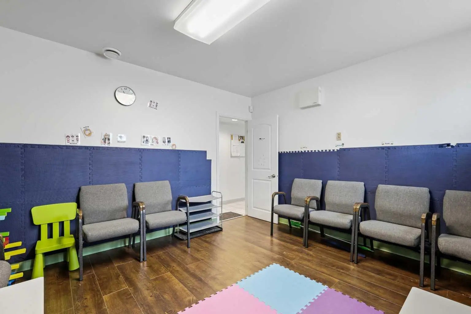 232 8a Street Northeast, Calgary – Commercial Mixed Use Listing Photo 29