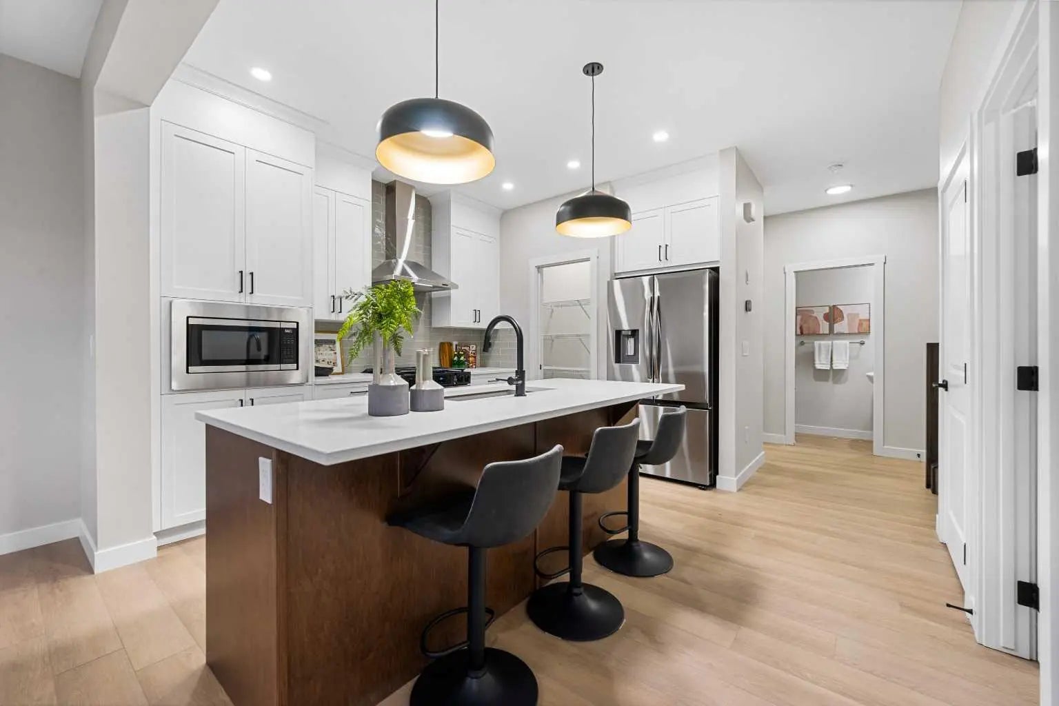 128 Versant Point Southwest, Calgary – Residential Detached Listing Photo 13