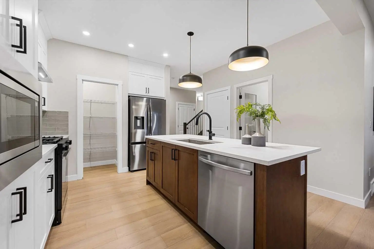 128 Versant Point Southwest, Calgary – Residential Detached Listing Photo 14