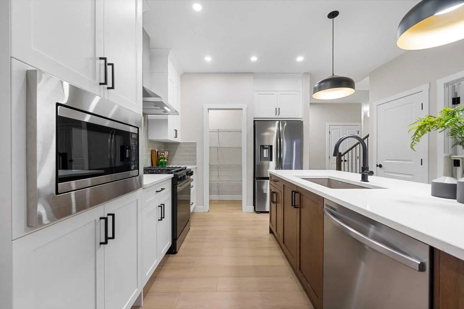 128 Versant Point Southwest, Calgary – Residential Detached Listing Photo 15