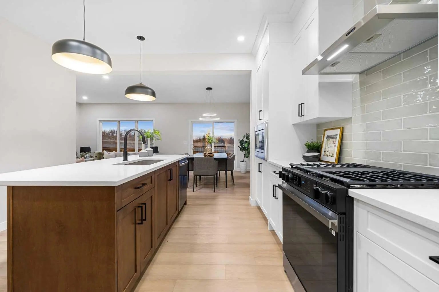 128 Versant Point Southwest, Calgary – Residential Detached Listing Photo 17