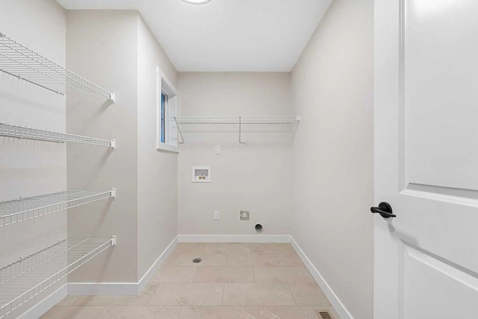 128 Versant Point Southwest, Calgary – Residential Detached Listing Photo 32