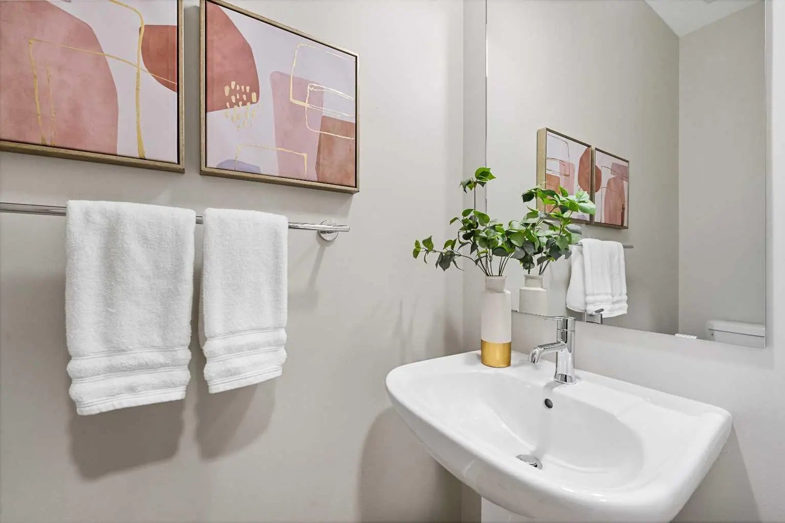 128 Versant Point Southwest, Calgary – Residential Detached Listing Photo 7