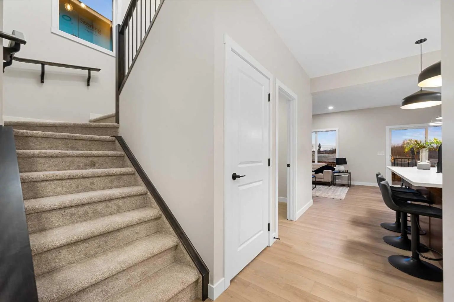 128 Versant Point Southwest, Calgary – Residential Detached Listing Photo 9