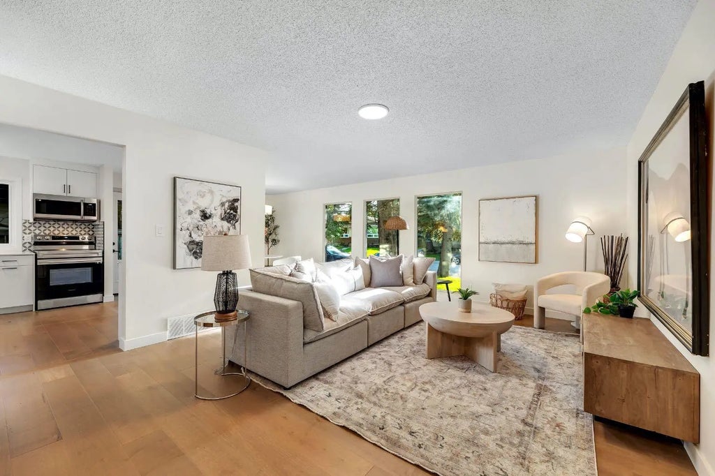 212 Midlawn Close Se, Calgary