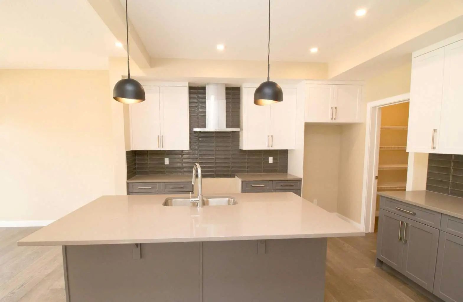 63 Sunrise Heath , Cochrane – Residential Detached Listing Photo 7