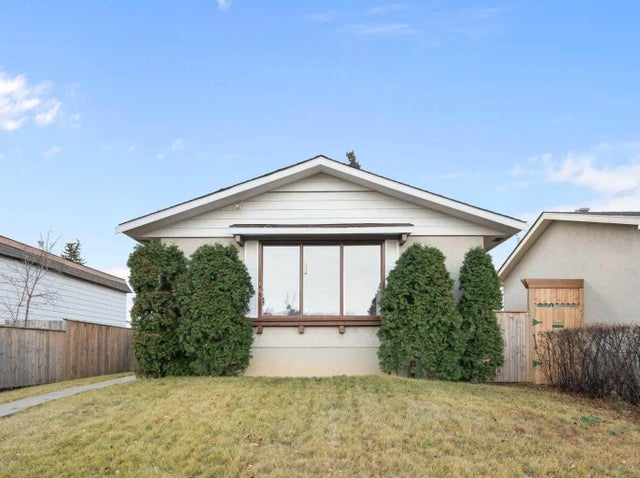 181 Dovercliffe Close Se, Calgary