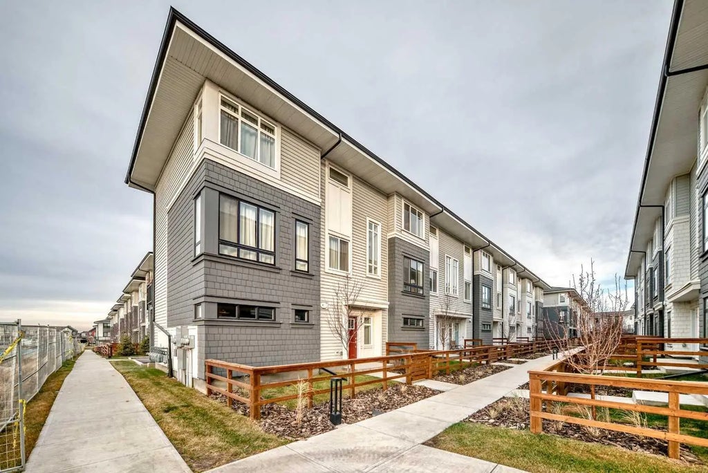 505, 857 Belmont Drive Sw, Calgary