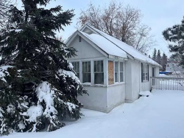 5402 50 Street , Lloydminster