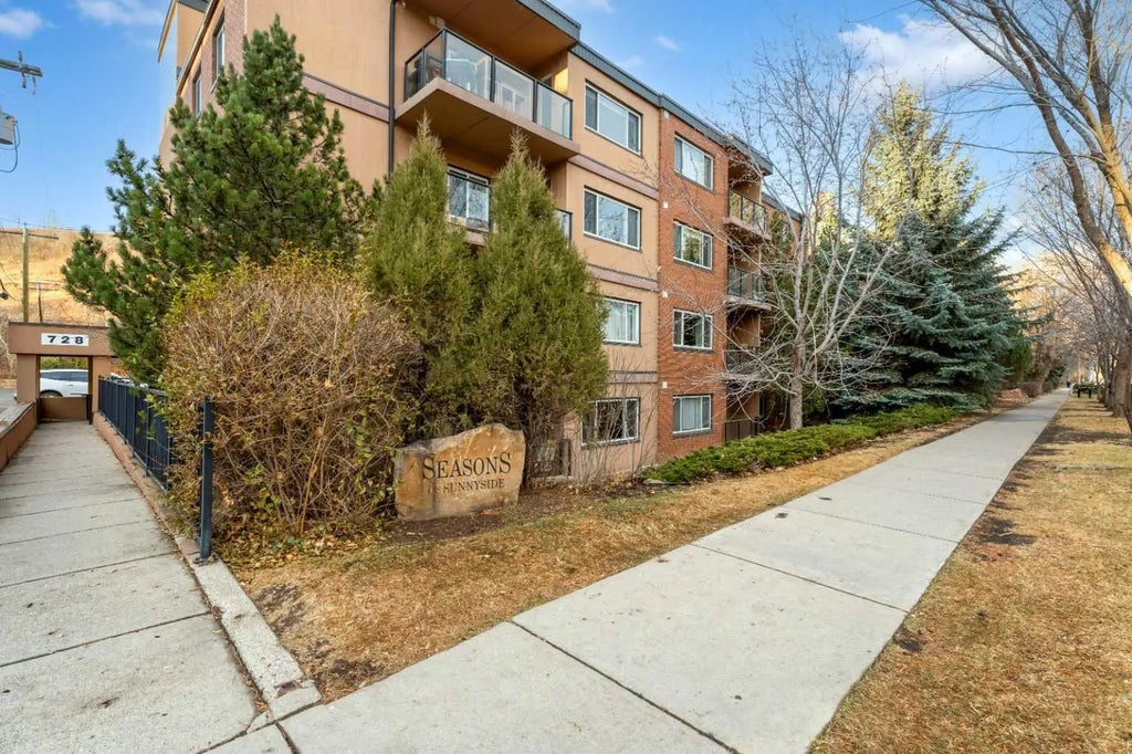 404, 728 3 Avenue Nw, Calgary