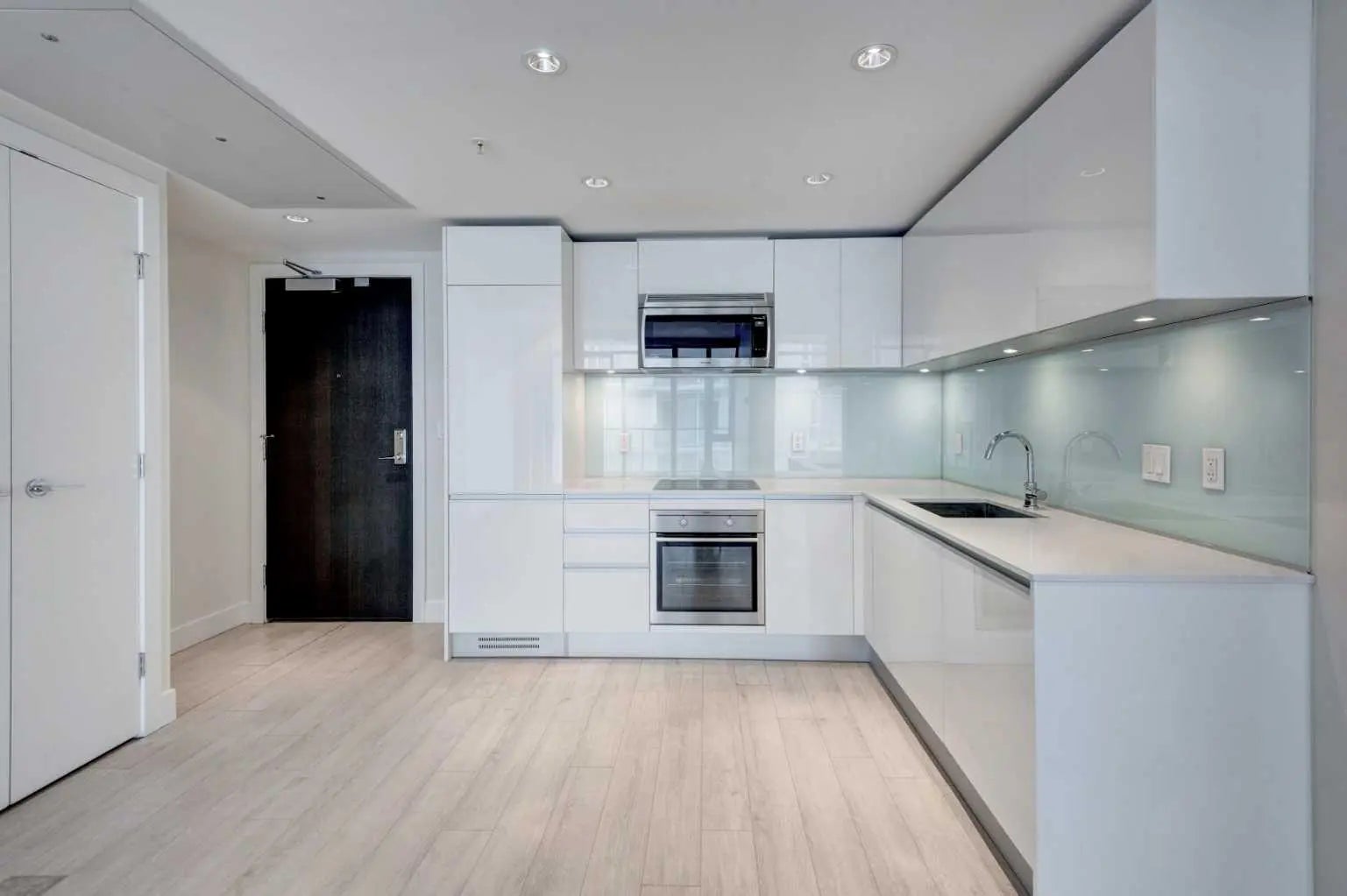 805, 1188 3 Street Southeast, Calgary – Residential Apartment Listing Photo 3