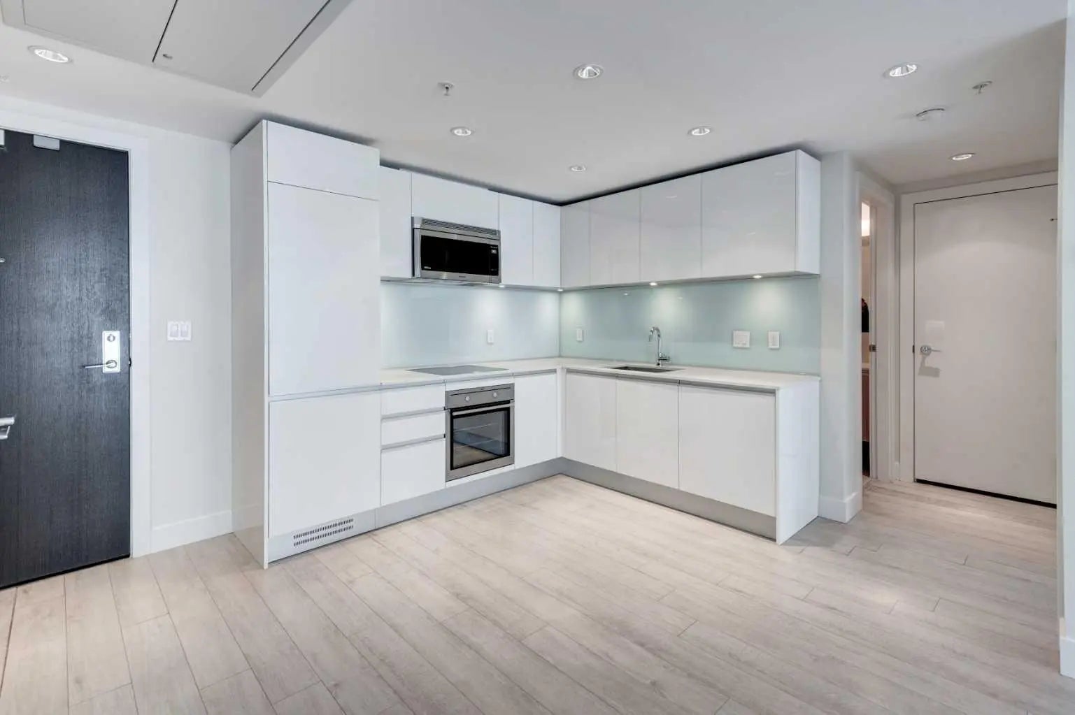 805, 1188 3 Street Southeast, Calgary – Residential Apartment Listing Photo 4