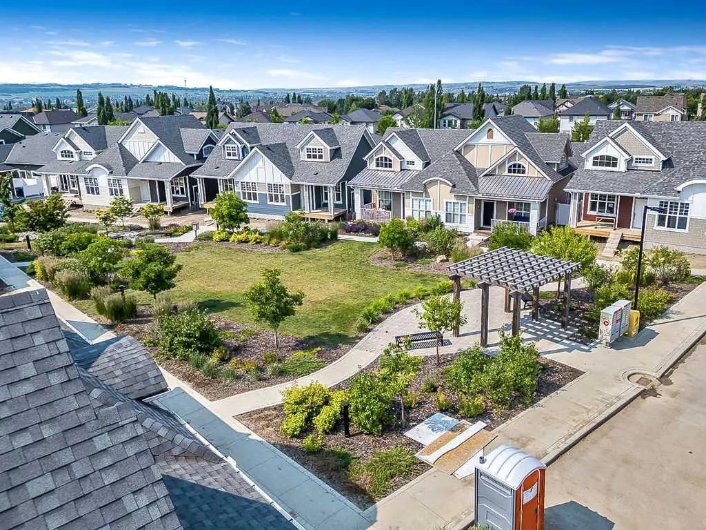 48 Drake Landing Square , Okotoks