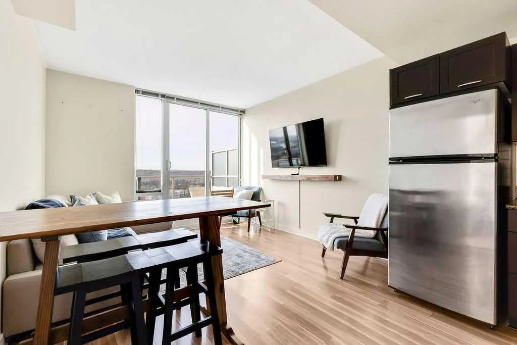 1906, 3830 Brentwood Road Northwest, Calgary – Residential Apartment Listing Photo 11