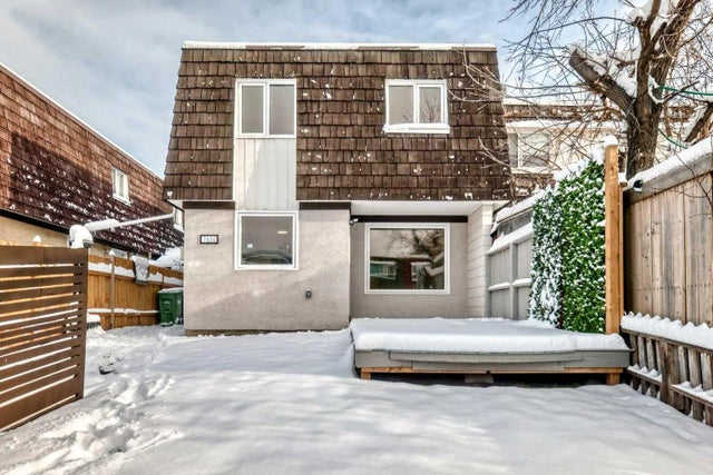 7634 24a Street Se, Calgary