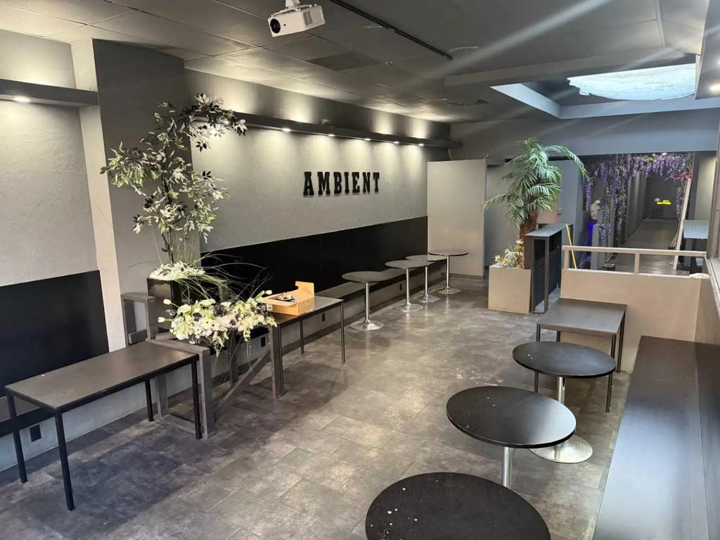 201, 111 2 Avenue Se, Calgary