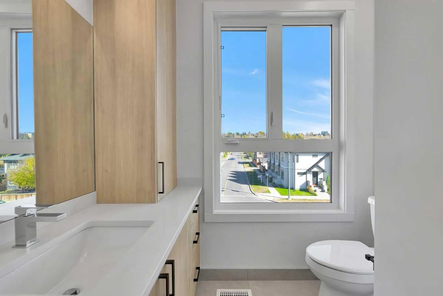 4903 Bowness Road Northwest, Calgary – Residential Row/Townhouse Listing Photo 16