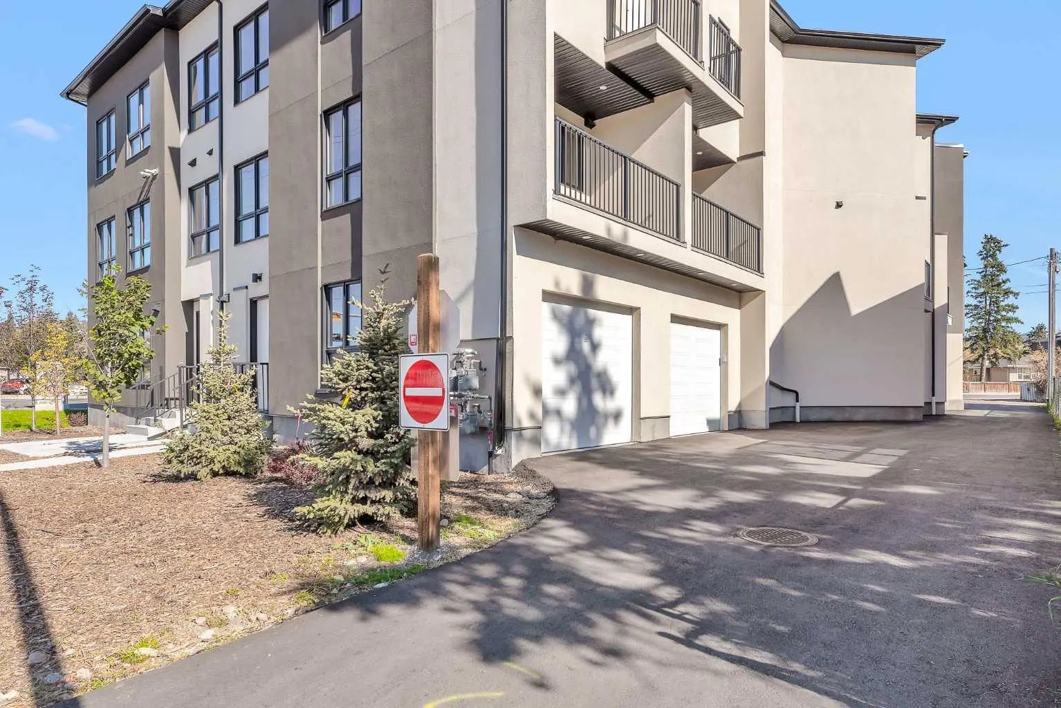 4903 Bowness Road Northwest, Calgary – Residential Row/Townhouse Listing Photo 21