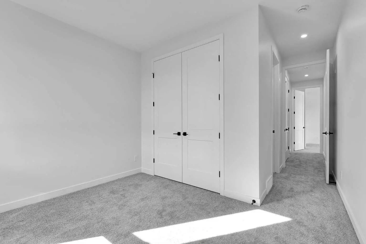 4905 Bowness Road Northwest, Calgary – Residential Row/Townhouse Listing Photo 15