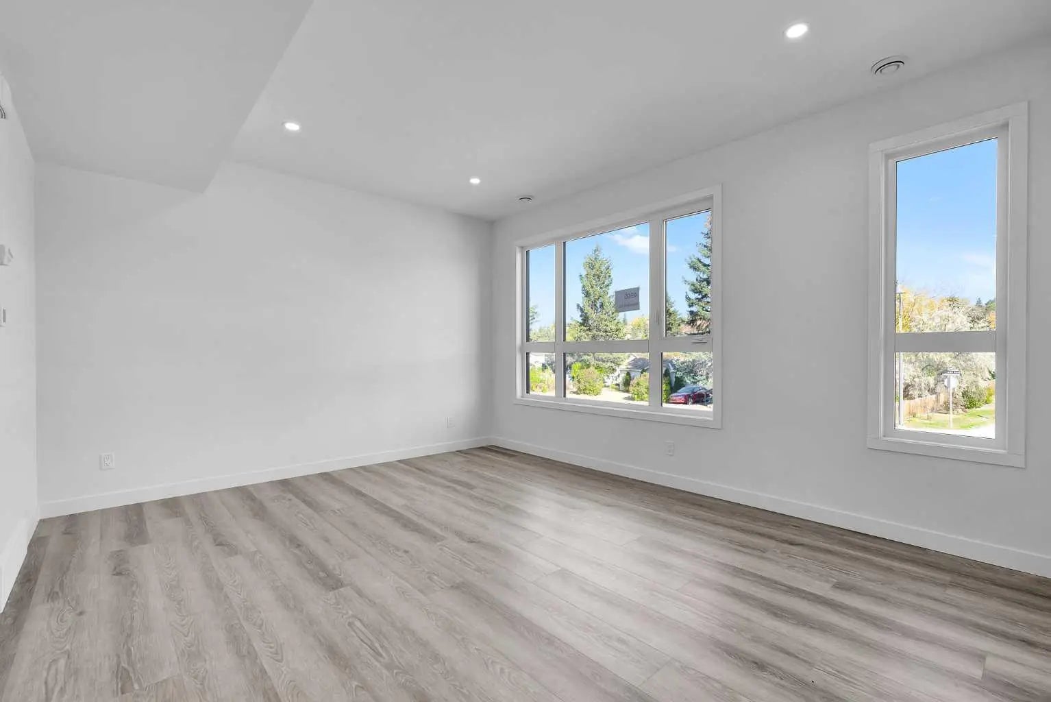 4905 Bowness Road Northwest, Calgary – Residential Row/Townhouse Listing Photo 5