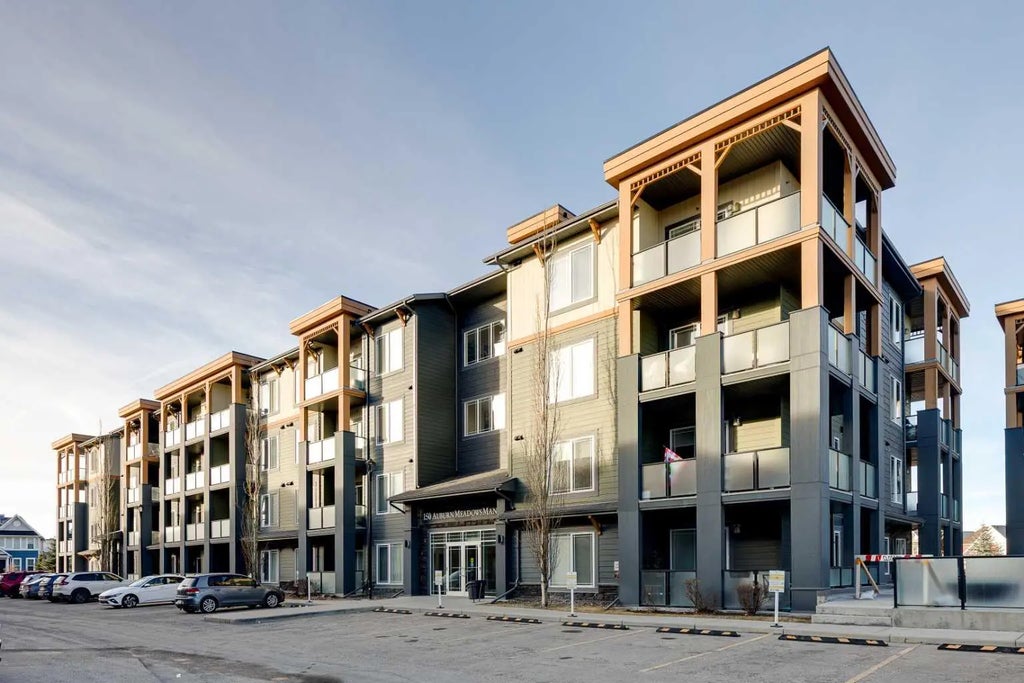 103, 150 Auburn Meadows Manor Se, Calgary