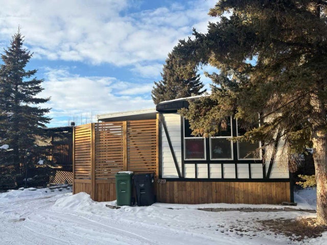429, 3223 83 Street Nw, Calgary