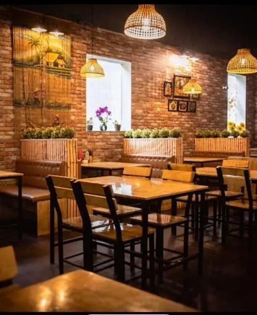 123 17 Avenue Avenue Se, Calgary