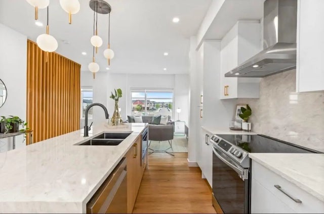 200 Belvedere Boulevard Se, Calgary