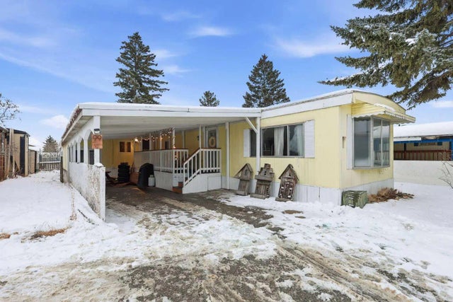 99, 3223 83 Street Nw, Calgary