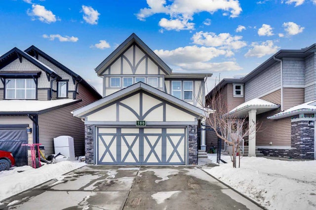 100 Kingsbury Close Se, Airdrie