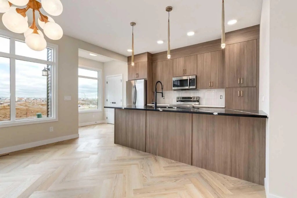 136 Heartwood Lane Se, Calgary