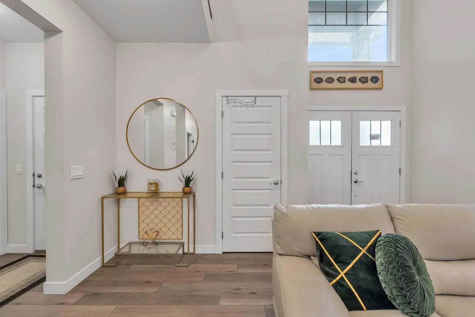 7672 80 Avenue Northeast, Calgary – Residential Detached Listing Photo 4