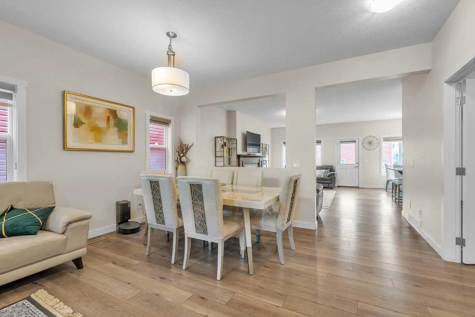 7672 80 Avenue Northeast, Calgary – Residential Detached Listing Photo 6