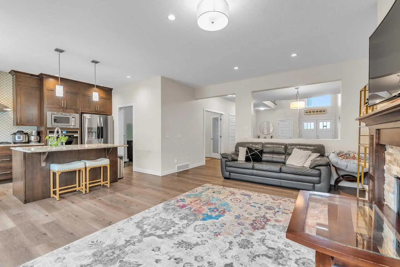 7672 80 Avenue Northeast, Calgary – Residential Detached Listing Photo 9