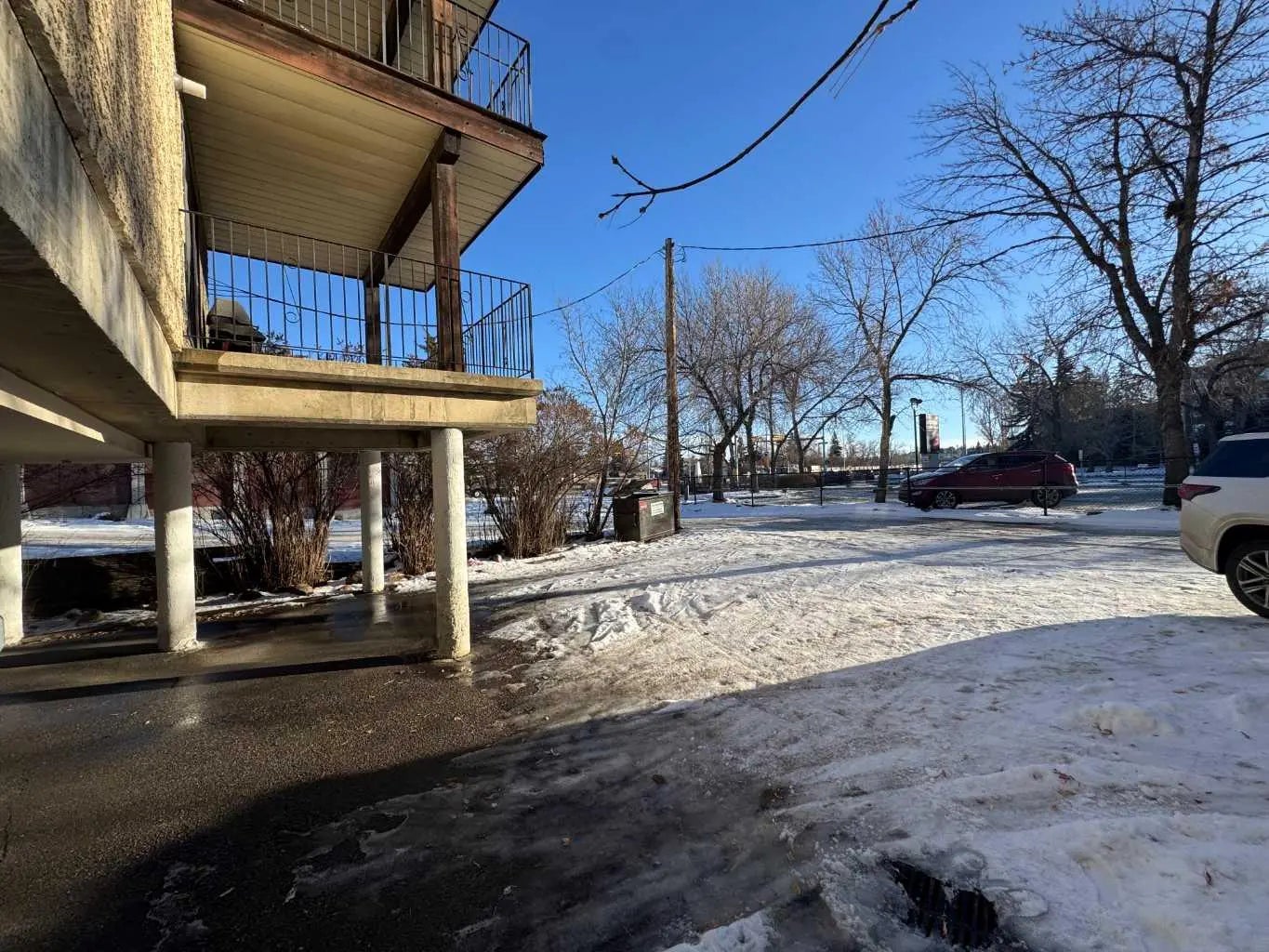 1-7, 2515 First Avenue Northwest, Calgary – Multi-Family Apartment Listing Photo 31