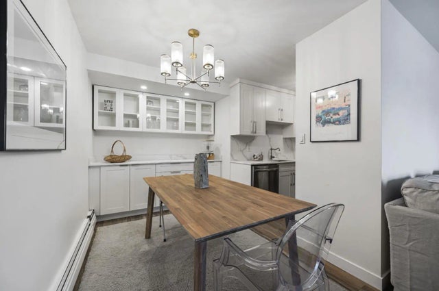 102, 315 Heritage Drive Se, Calgary