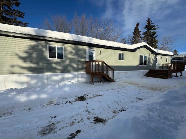 816 5th Avenue , Beaverlodge