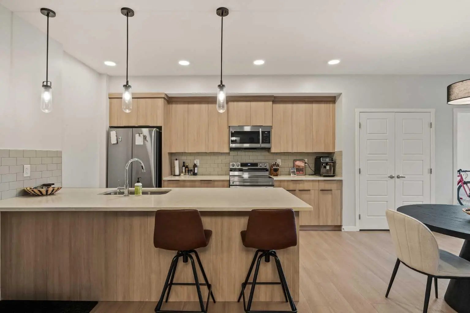 Photo of Listing #A2275110